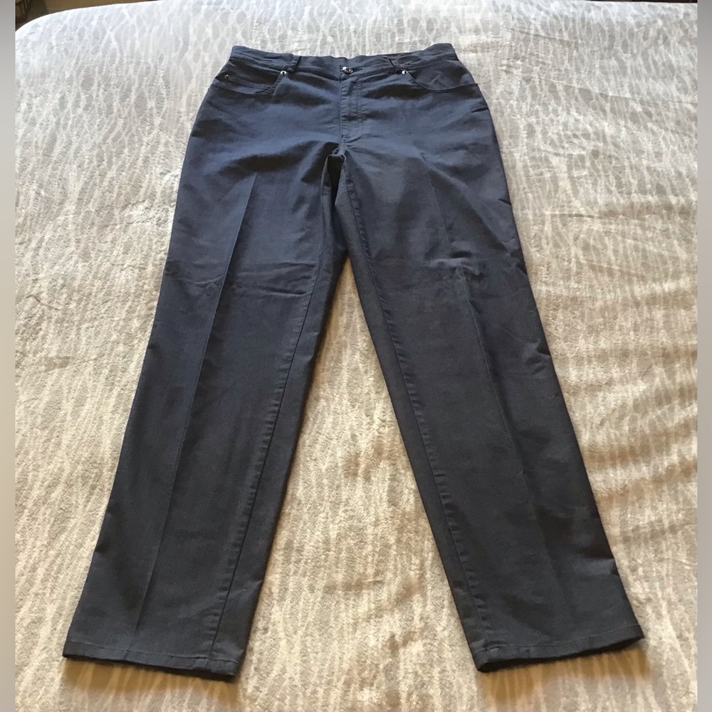 ✨✨ Nygard Sport Size 10 Straight Leg Pants ✨✨